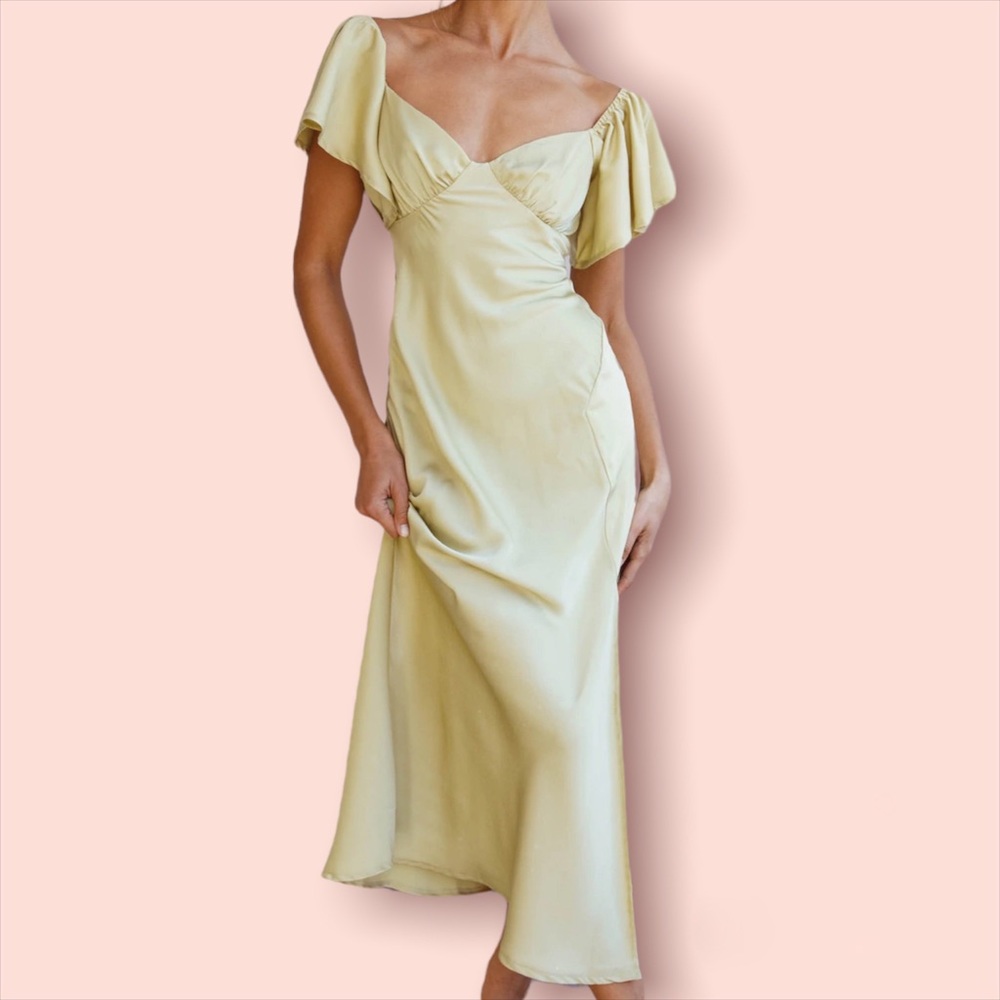 SELFIE LESLIE • PARK AVENUE MIDI DRESS